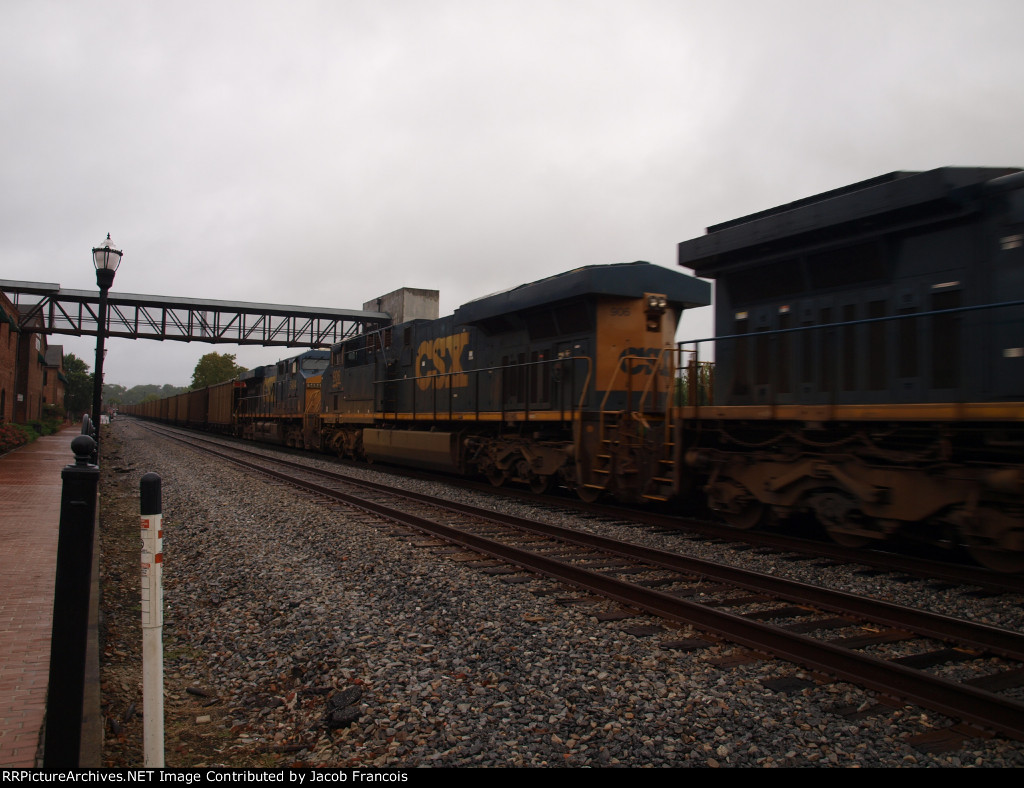 CSX 906